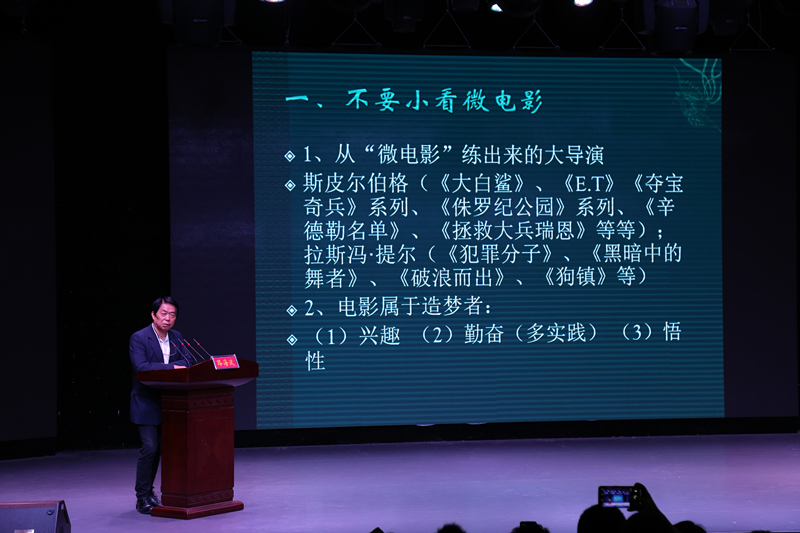 路_副本.jpg 路_副本.jpg